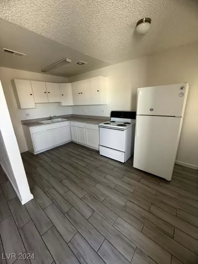 MLS: 2642877 Condo For Sale