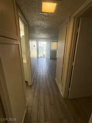 Photo #4: 2642877 Listing 