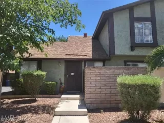 Photo #1: 2642923 Listing 