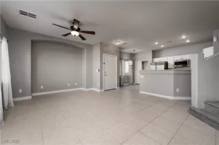 Photo #5: 2642945 Listing 