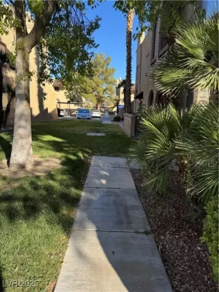 Photo #1: 2642971 Listing