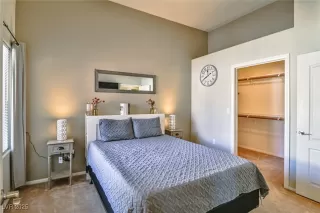 Photo #4: 2642987 Listing