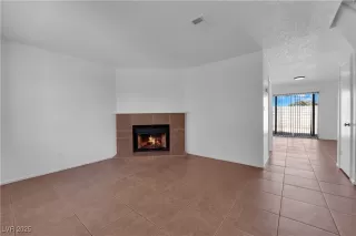 Photo #3: 2643023 Listing