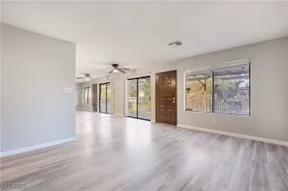 Photo #3: 2643061 Listing 