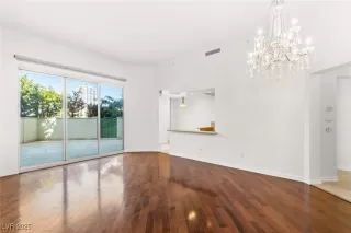 Photo #1: 2643169 Listing 