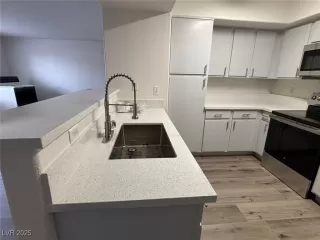 Photo #4: 2643170 Listing 