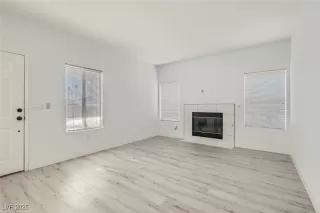 Photo #2: 2643192 Listing