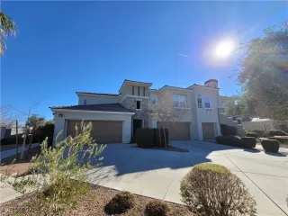 Photo #2: 2643198 Listing 