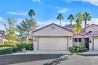 Photo #5: 2643201 Listing