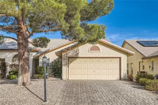 Photo #1: 2643251 Listing