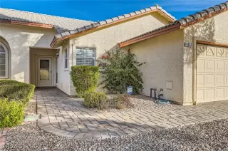 Photo #2: 2643251 Listing