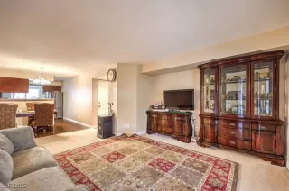 Photo #2: 2643270 Listing