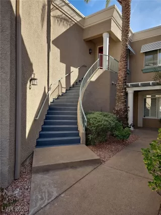 Photo #2: 2643294 Listing 