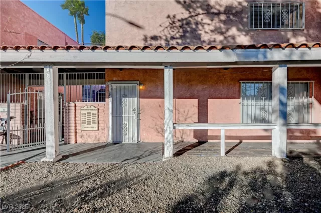 MLS: 2643320 Condo For Sale