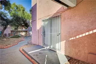 Photo #3: 2643320 Listing 