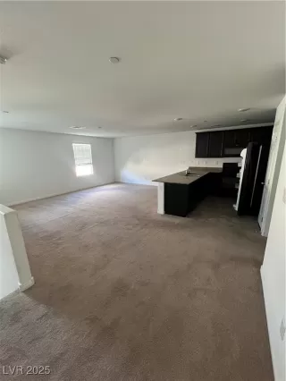 Photo #2: 2643335 Listing 