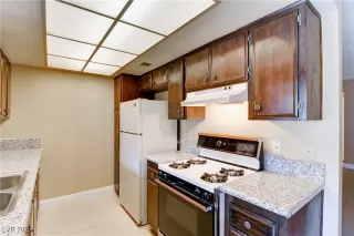 Photo #4: 2643342 Listing 