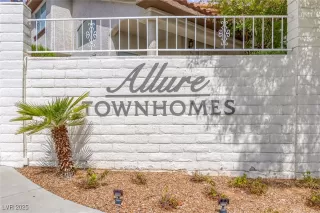 Photo #4: 2643347 Listing