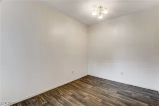 Photo #5: 2643355 Listing 
