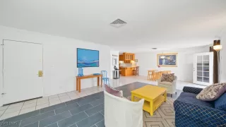 Photo #3: 2643414 Listing