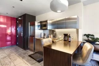 Photo #2: 2643449 Listing