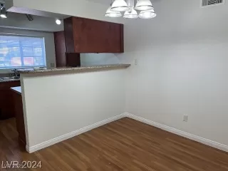 Photo #2: 2643491 Listing