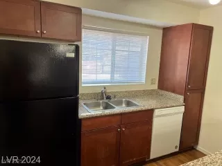 Photo #3: 2643491 Listing