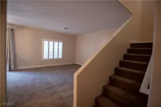 Photo #1: 2643557 Listing 