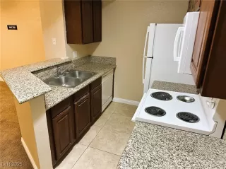 Photo #4: 2643571 Listing 