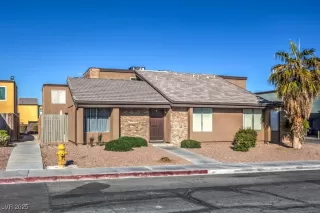 Photo #1: 2643605 Listing