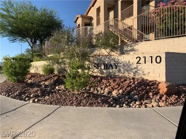 MLS: 2643618 Condo For Sale