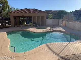 Photo #1: 2643618 Listing 