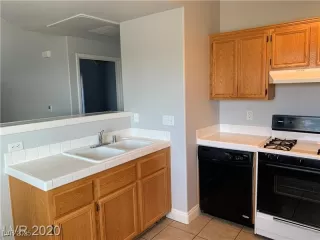 Photo #4: 2643618 Listing 