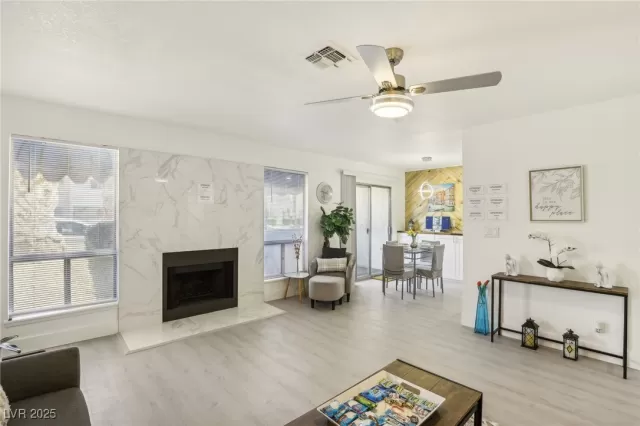 MLS: 2643621 Condo For Sale