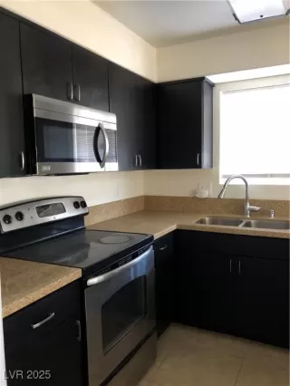 Photo #1: 2643691 Listing