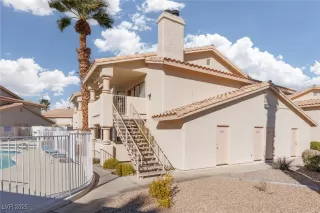 Photo #1: 2643705 Listing