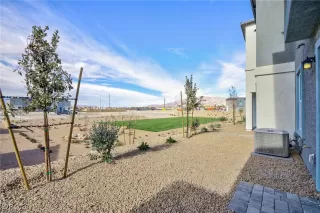 Photo #4: 2643718 Listing 