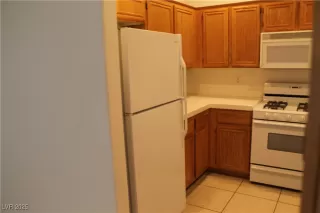 Photo #5: 2643774 Listing