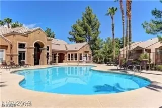 Photo #3: 2643800 Listing 