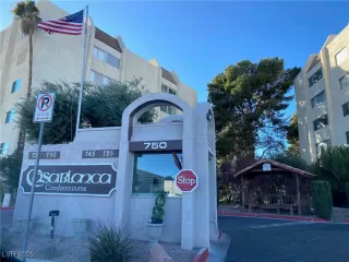 Photo #1: 2643814 Listing