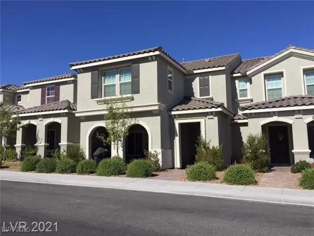 MLS: 2643818 Condo For Sale