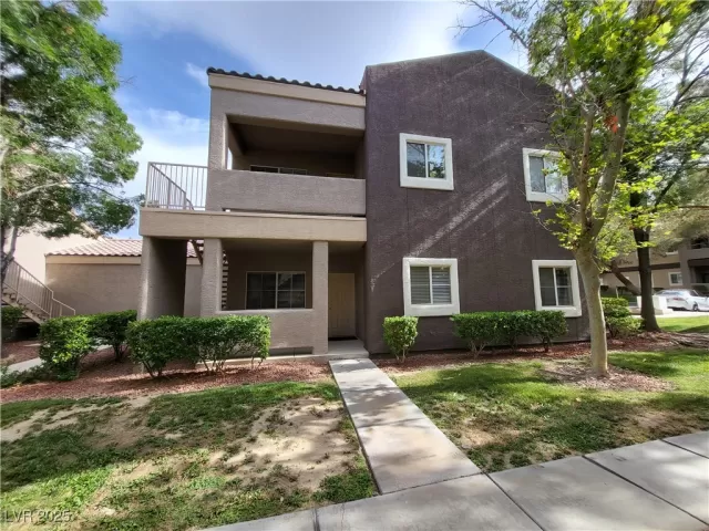 MLS: 2643843 Condo For Sale