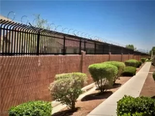 Photo #1: 2643936 Listing 