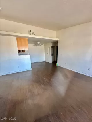 Photo #2: 2643936 Listing 