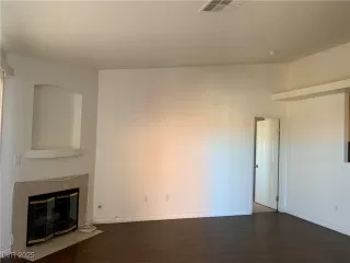 Photo #4: 2643936 Listing 