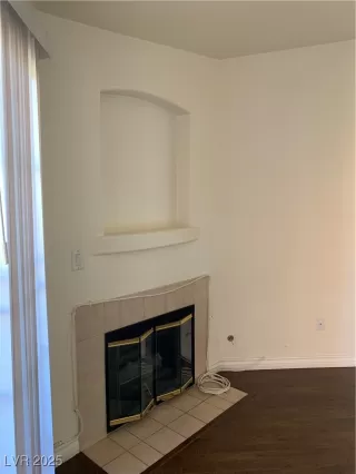 Photo #5: 2643936 Listing 