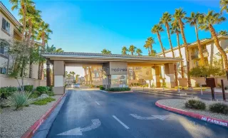 Photo #1: 2643938 Listing 