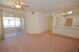 Photo #6: 2643938 Listing 