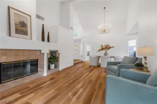 Photo #4: 2643947 Listing 