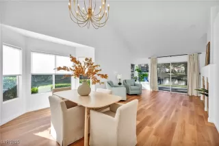 Photo #5: 2643947 Listing 